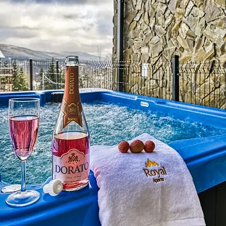 Z Prywatnym Jacuzzi - Zrodlo Izery Przy Gondoli Vip Sauna, Silownia, Bawialnia By Royal Aparts Appartamento