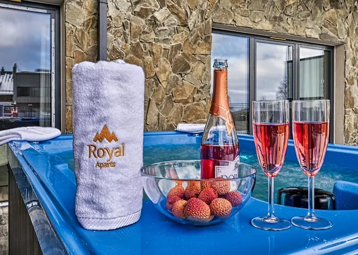 Z Prywatnym Jacuzzi - Zrodlo Izery Przy Gondoli Vip Sauna, Silownia, Bawialnia By Royal Aparts